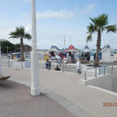 Arcachon Centre 300M Plage 50M Gare Sncf Exterior foto